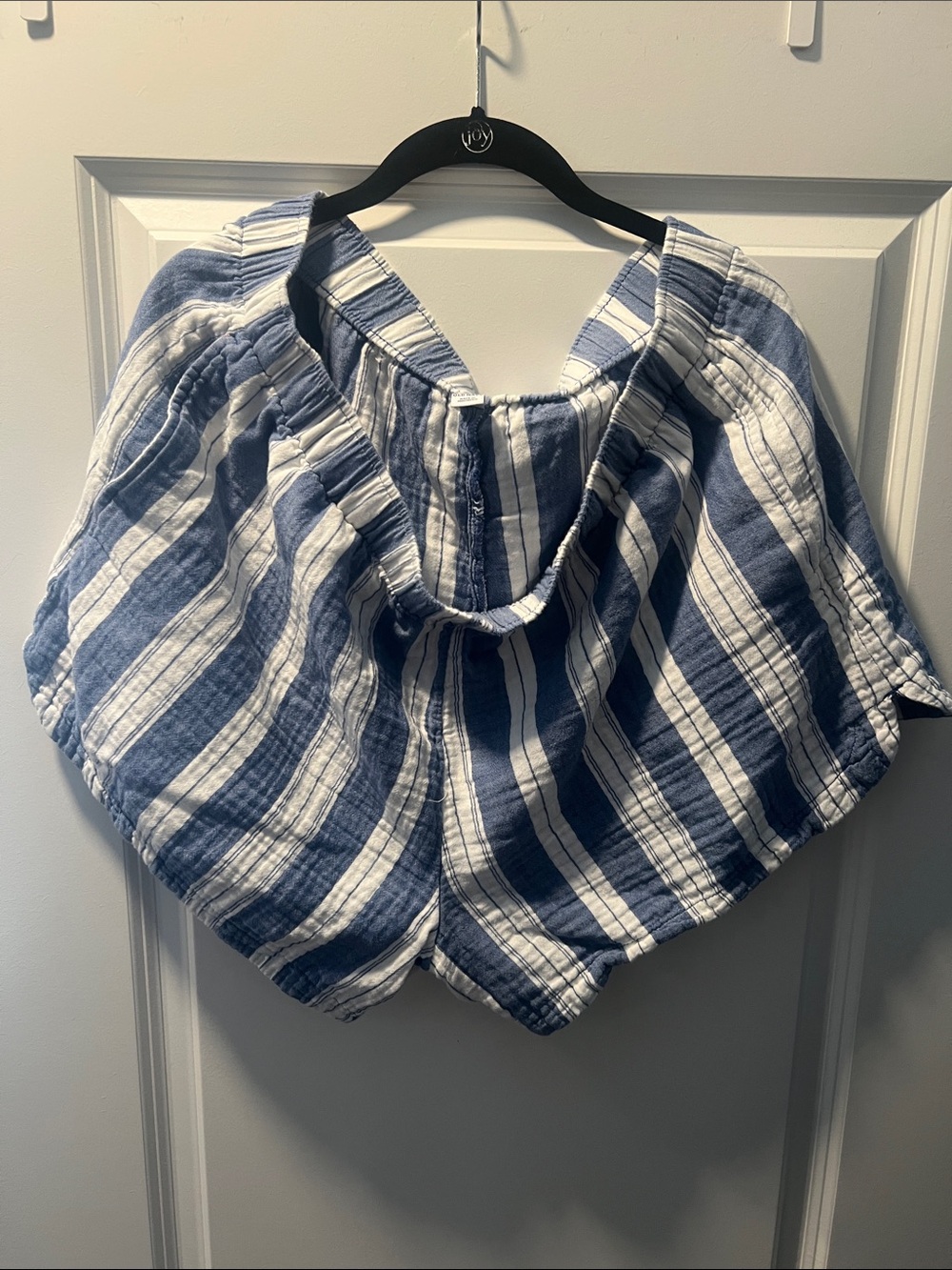 Old Navy Blue & White Striped Women’s Tunic Top